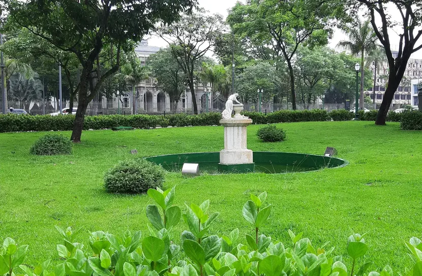 Praça da Liberdade, no coração do circuito cultural de Belo Horizonte